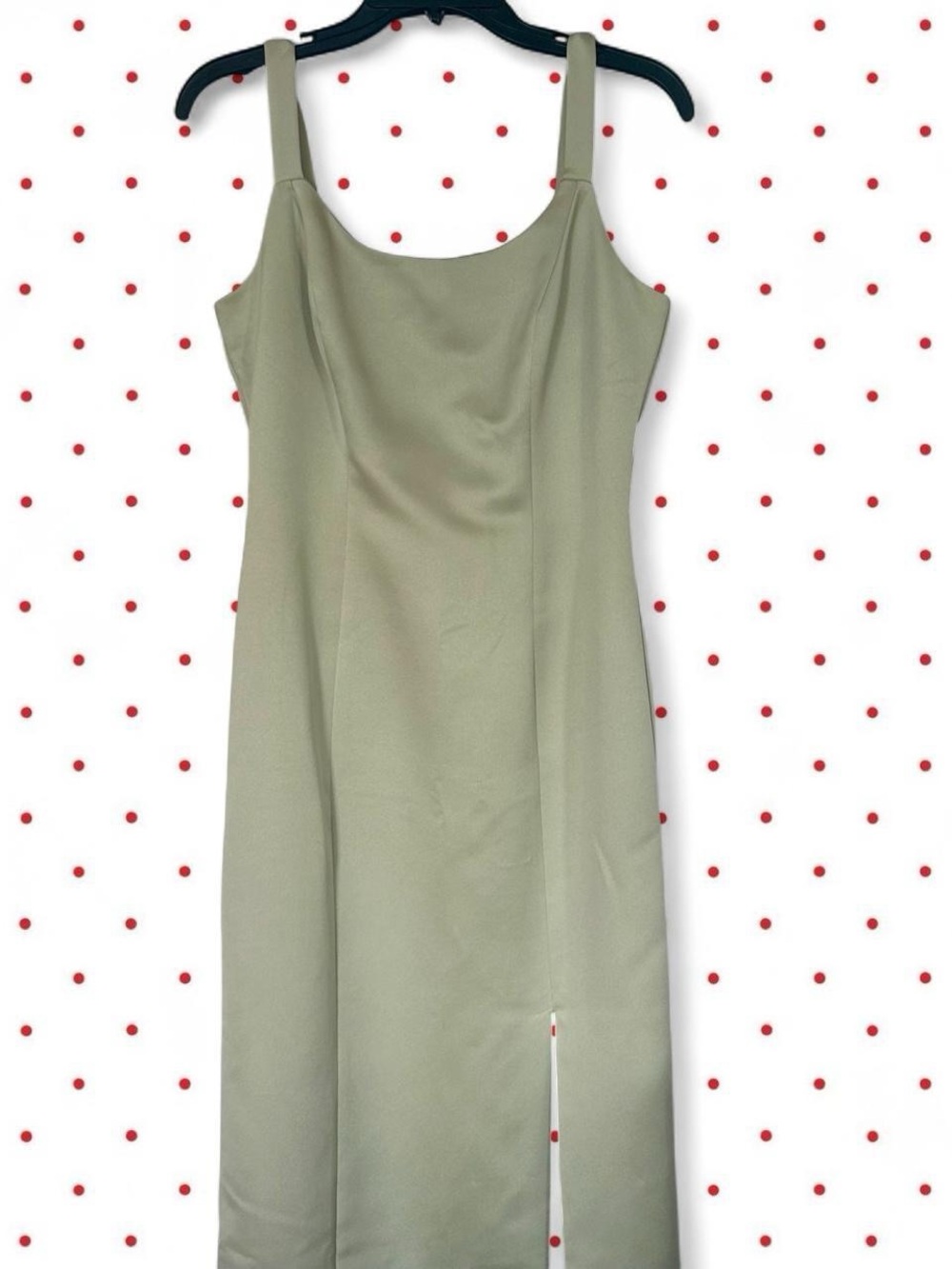 Sleek Olive Evening Dress with Side Slit